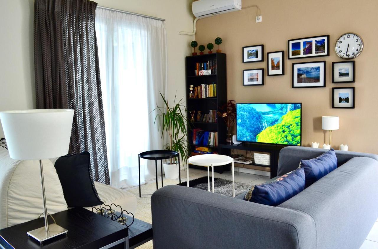 Downtown Apartment Kamena Vourla Exterior foto